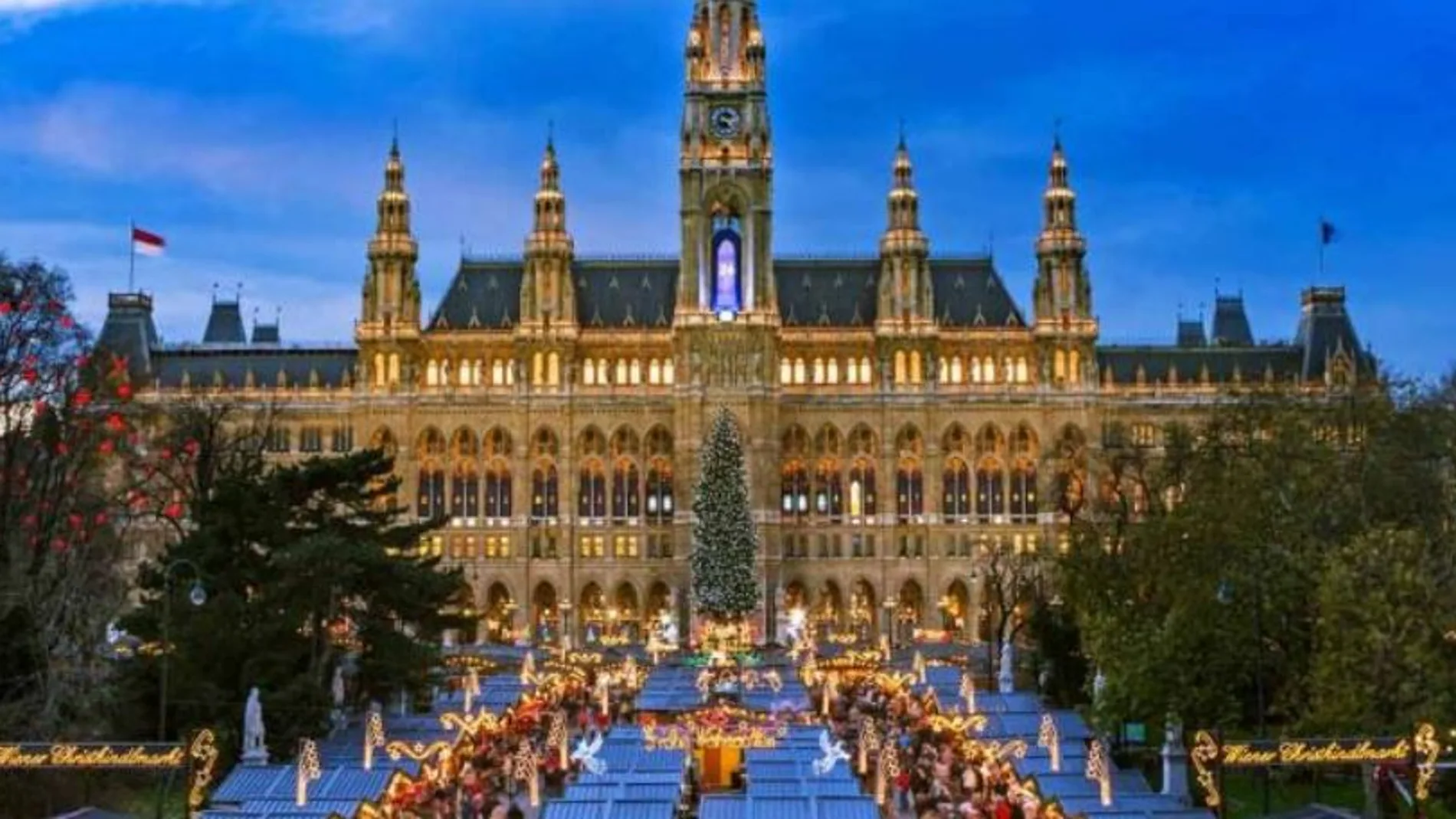 Las ciudades europeas visten sus mercados navideños de luces y color