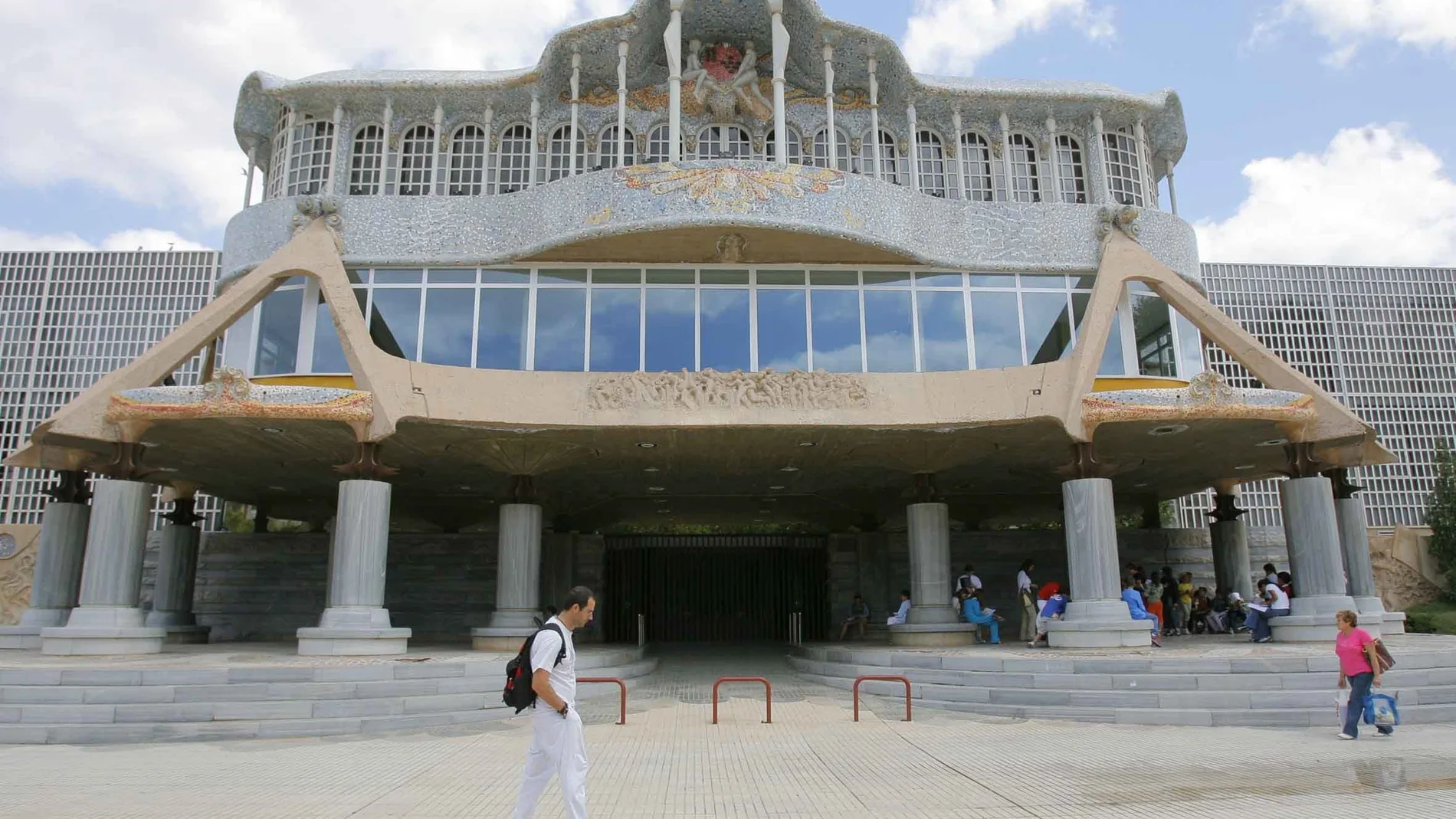 La fachada de la Asamblea Regional en una imagen de archivo