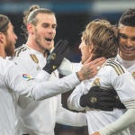 Bale fue felicitado ante la Real Sociedad por su jugada en el tercer gol