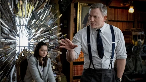 Daniel Craig y Ana de Armas en "Puñales por la espalda"