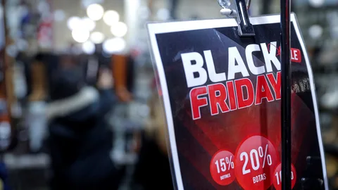 La mayoría de las tiendas han adelantado varios días los descuentos