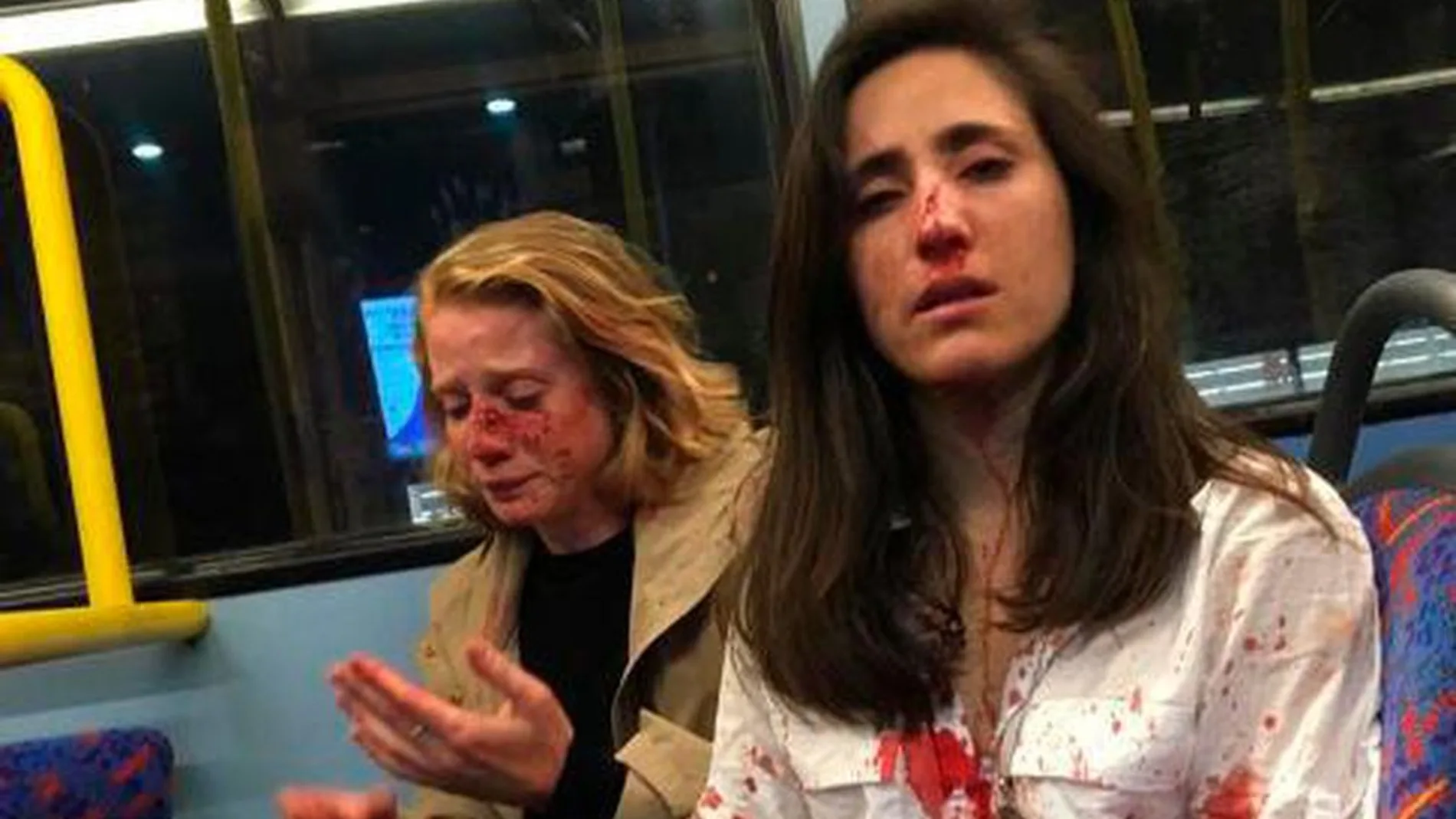 Una pareja de lesbianas sufrieron una agresión homofóbica en un autobús de Londres