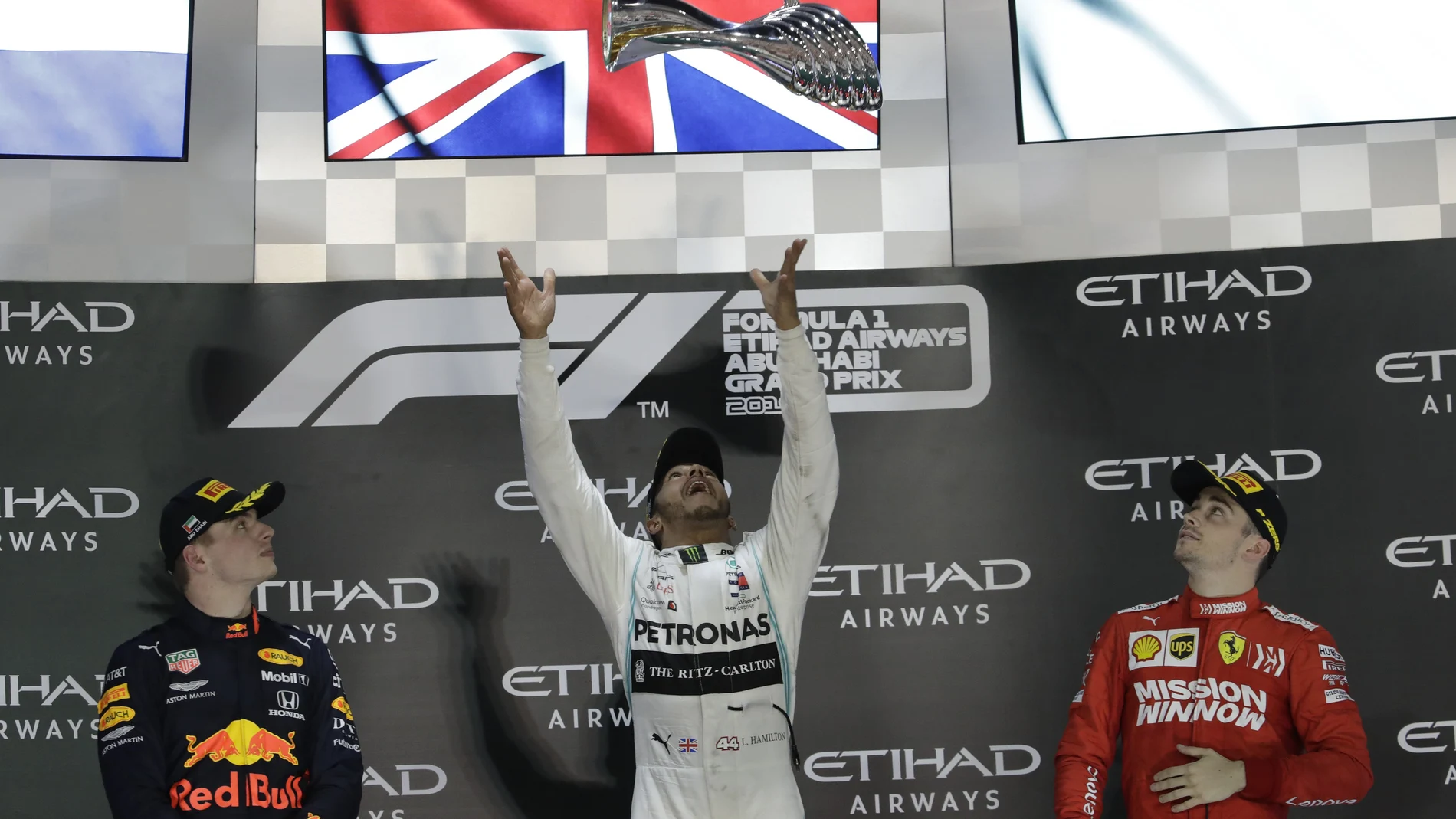 Hamilton vence en el Gran Premio de Abu Dabi de Fórmula 1