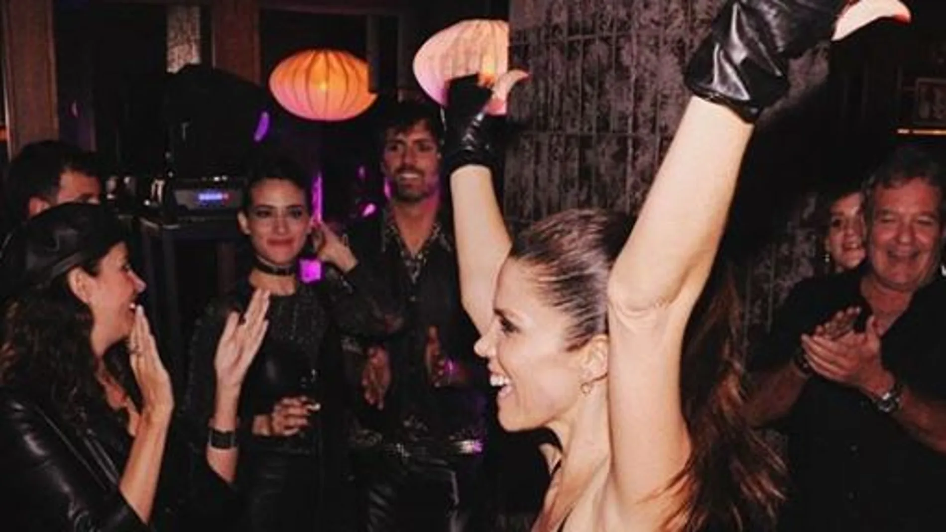Juana Acosta en su fiesta de cumpleaños