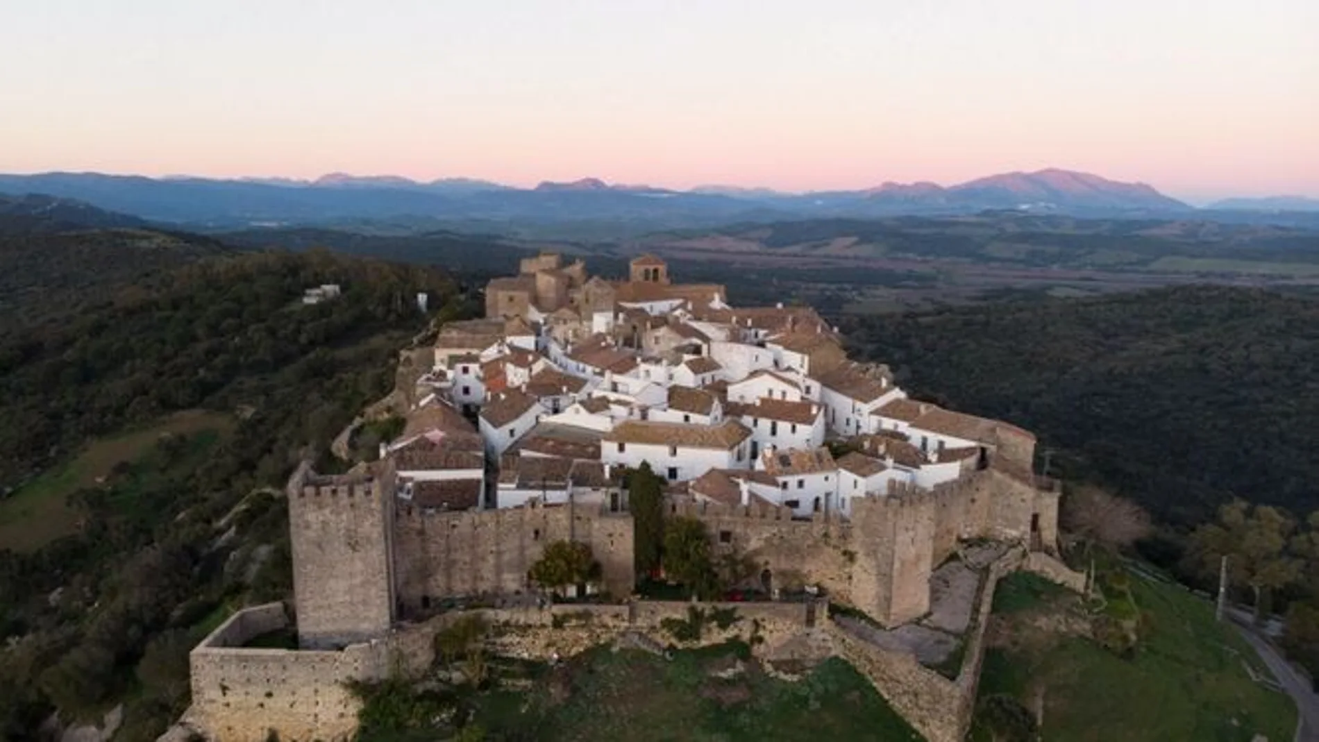 Los 15 pueblos nuevos más bonitos de España
