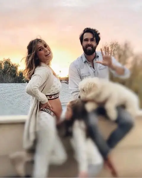 Elena Tablada junto a su marido, Javier Ungría y su hija Ella