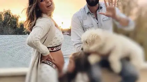 Elena Tablada junto a su marido, Javier Ungría y su hija Ella