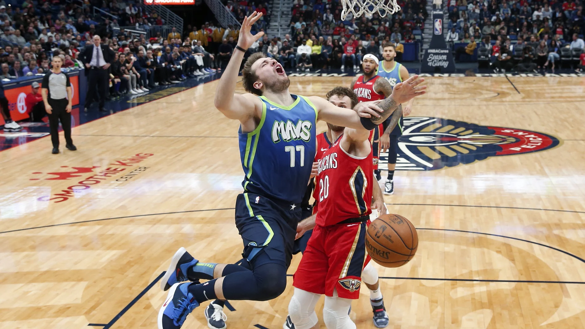 Doncic sólo pudo ser frenado con faltas por la defensa de los Pelicans