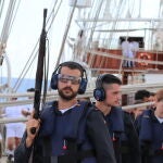 Un momento de la formación de los guardiamarinas a bordo del Juan Sebastián Elcano