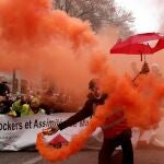 Protesta en Marsella contra las reformas de Macron. EFE/EPA/GUILLAUME HORCAJUELO