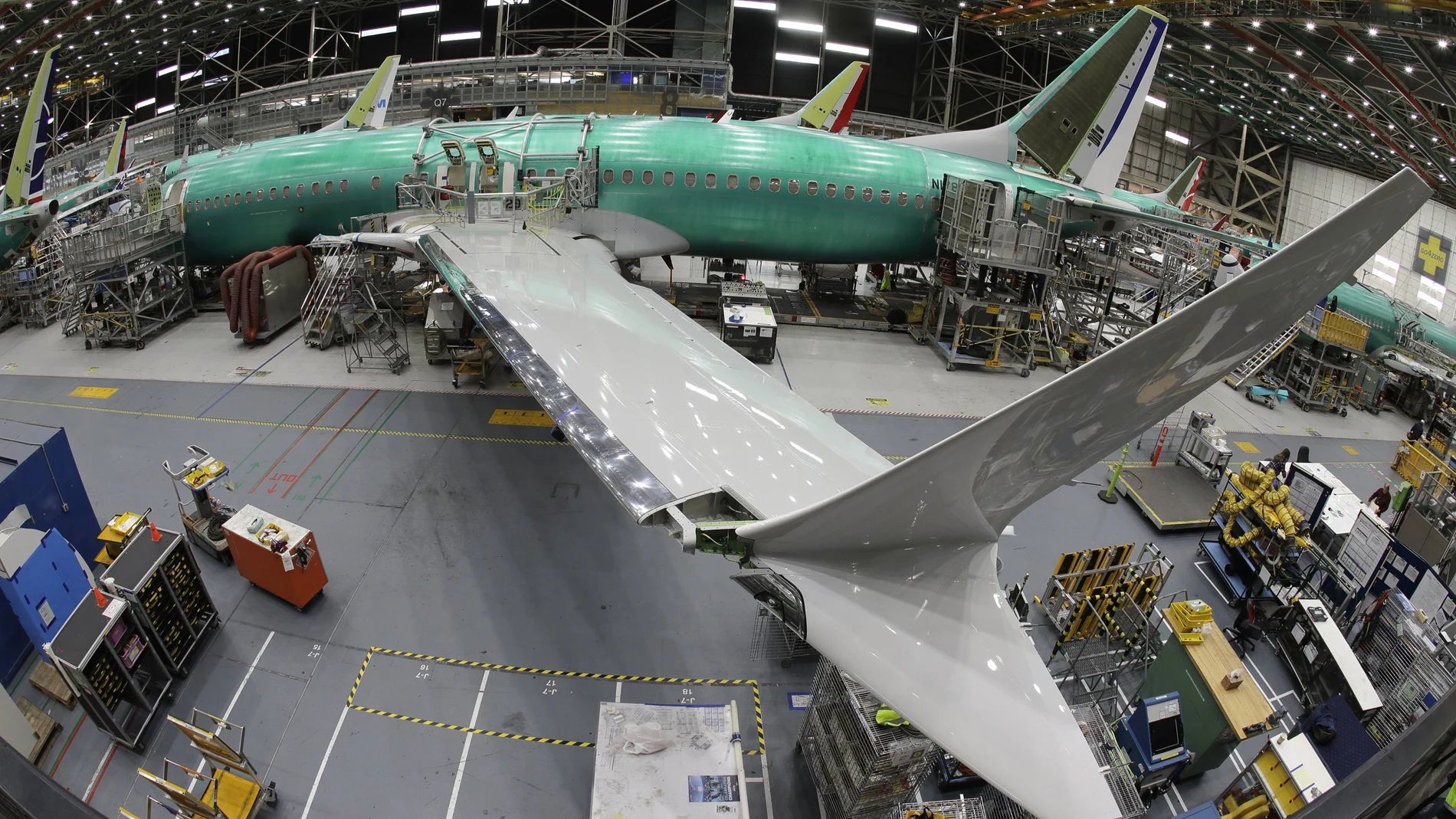 Un 737 MAX en plena construcción en la factoría de Boeing en Renton (Washington)