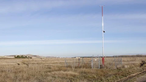 Estación meteorológica de Cuéllar, que ha registrado esta madrugada -4,8 grados de temperatura, la más baja de España este 8 de diciembre