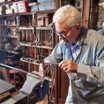 Juan Carlos Pallarols en su taller/Julieta Mitchell
