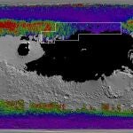 Presencia de hielo de agua a poca profundidad en el suelo de Marte