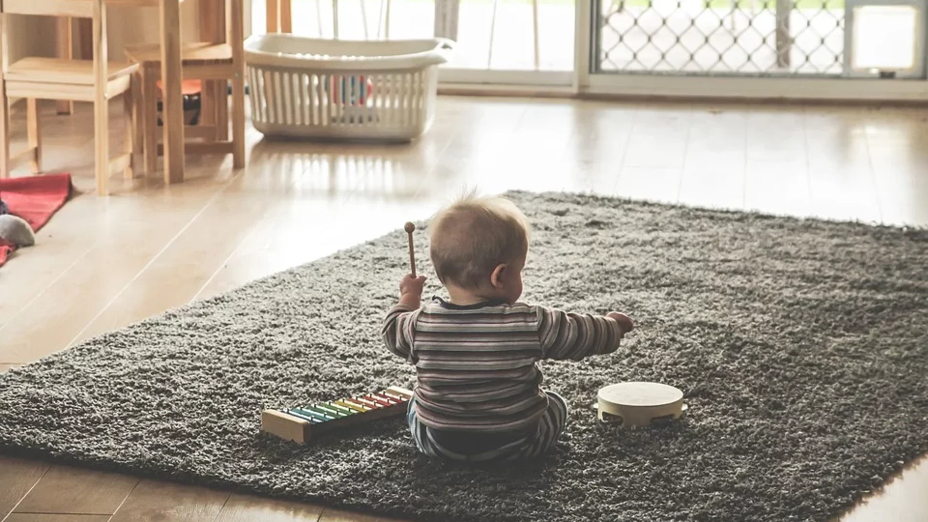 Hay que cuidar qué juguetes usan los más pequeños para proteger sus frágiles oídos