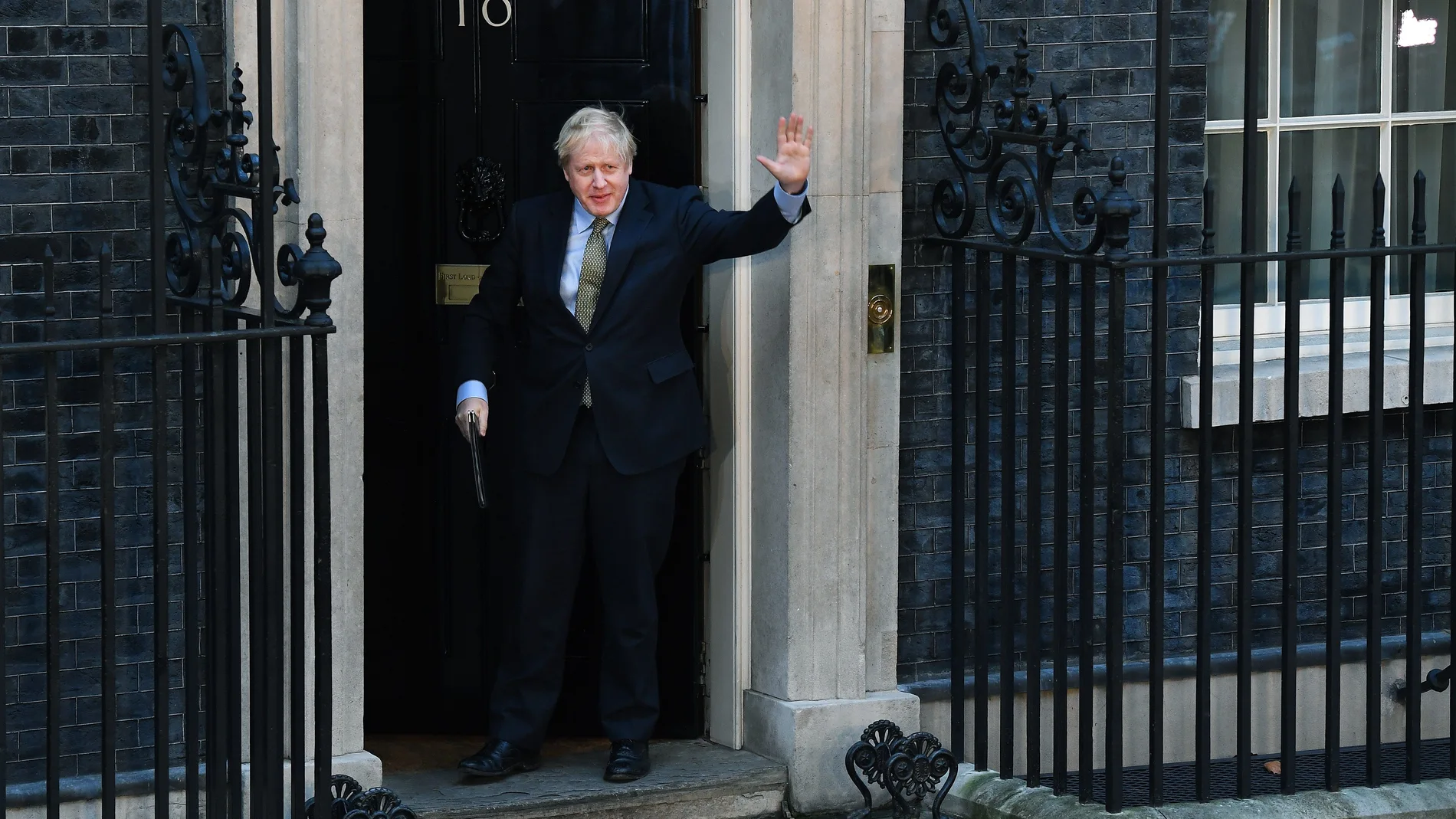 El "premier" británico, Boris Johnson, ha logrado en las urnas la mayoría que necesitaba para completar el Brexit
