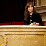 La diputada de JxCat en el Congreso, Laura Borràs sigue desde la tribuna de invitados la última sesión de control del año al Govern y al President.
