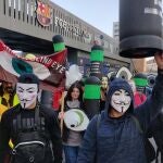 Tsunami se concentra a las puertas del Camp Nou para pedir "diálogo, libertad y autodeterminación"EUROPA PRESS18/12/2019