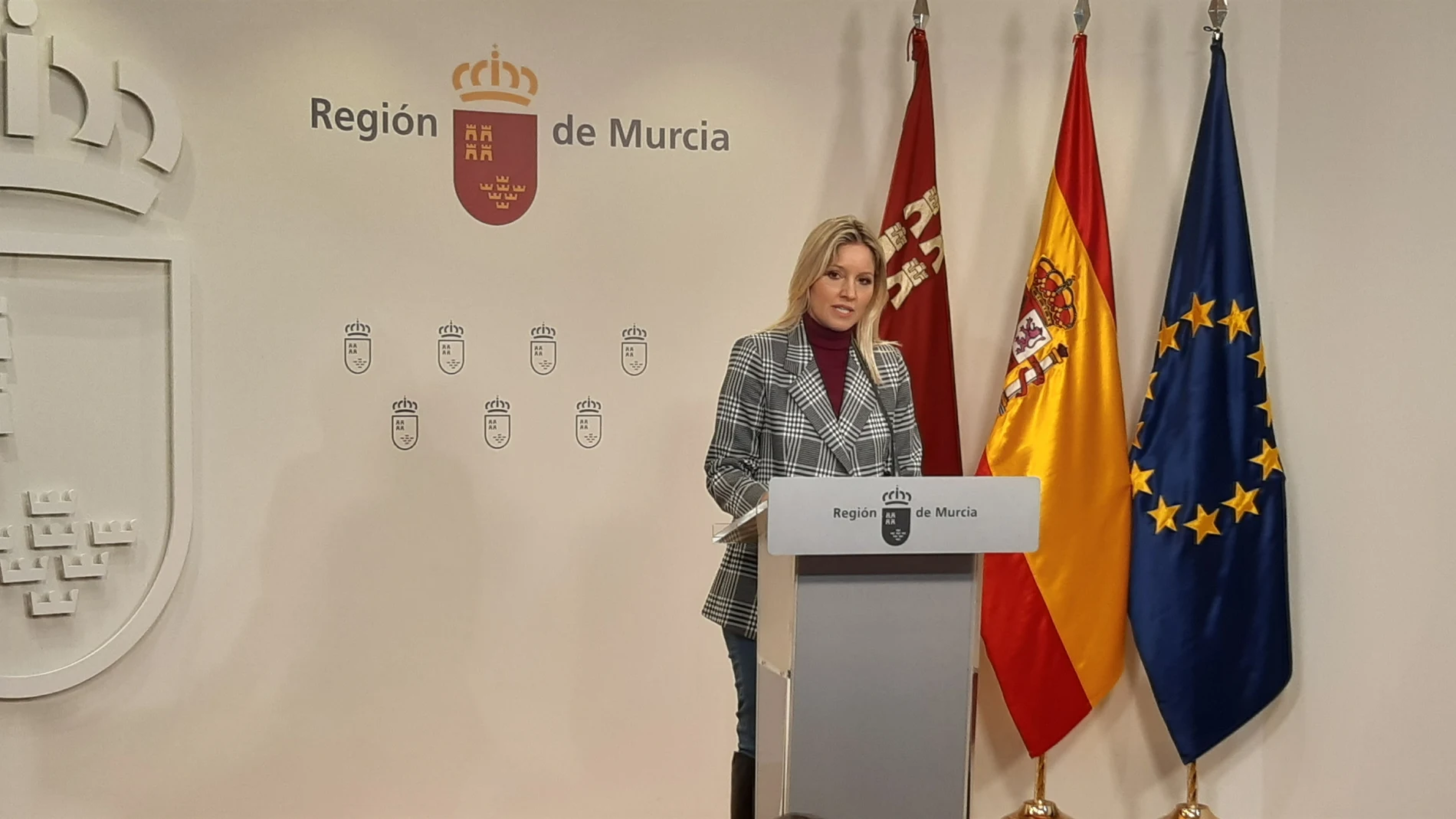 La portavoz del Gobierno murciano, Ana Martínez Vidal, en la rueda de prensaLa portavoz del Gobierno murciano, Ana Martínez Vidal, en la rueda de prensa12/19/2019