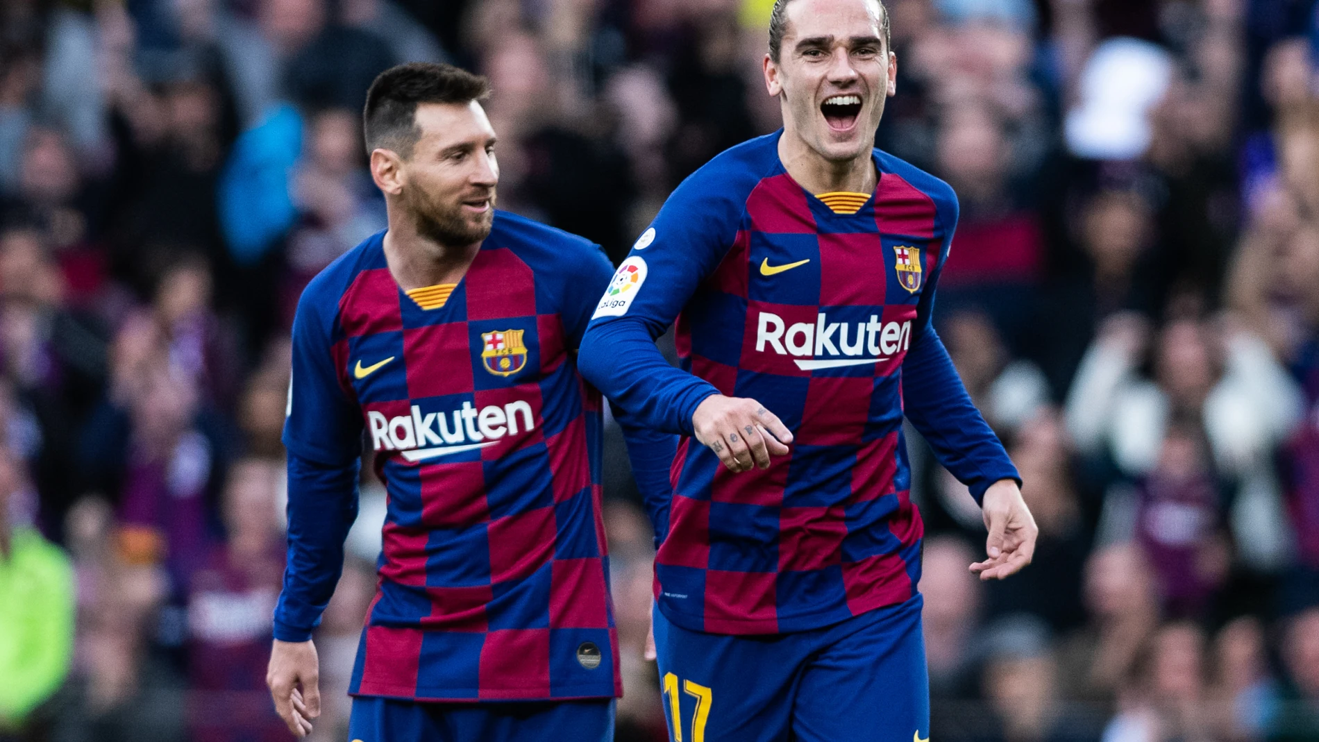 Soccer: La Liga - FC Barcelona v Alaves