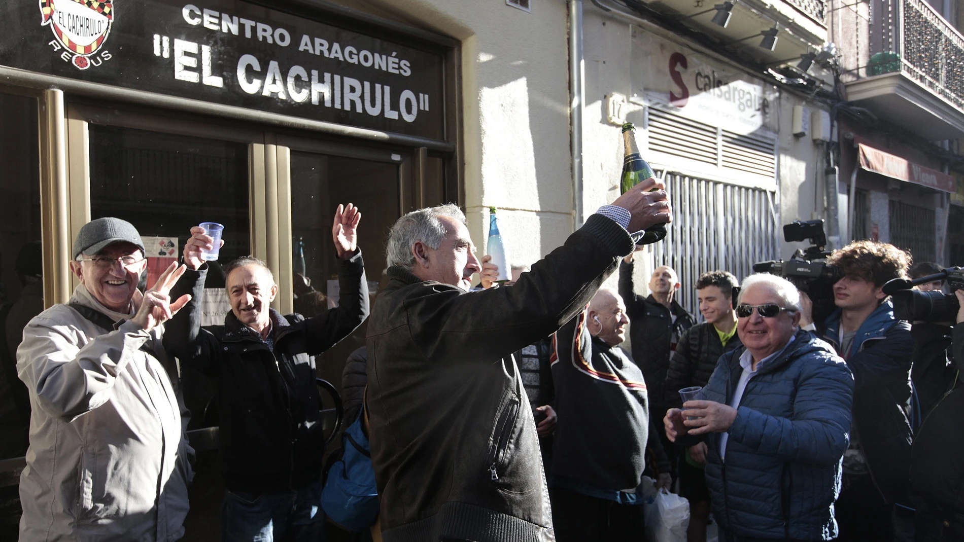 Centro aragonés Cachirulo de Reus (Tarragona) reparte 320 millones del Gordo