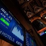 Paneles de la Bolsa de Madrid / EFE
