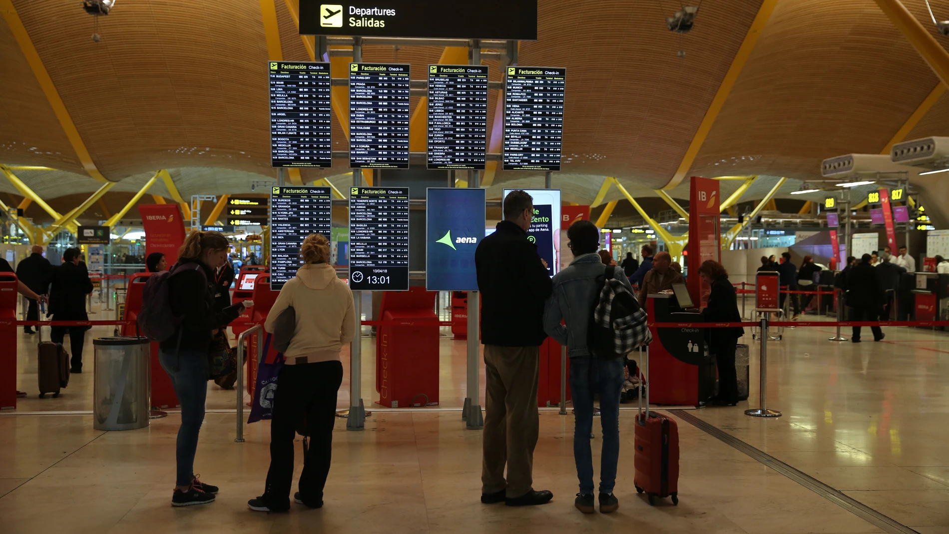 Panel de vuelos en el aeropuerto de Madrid-Barajas