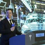 Musk, durante la ceremonia de entrega de las primeras unidades de Tesla fabricadas en China