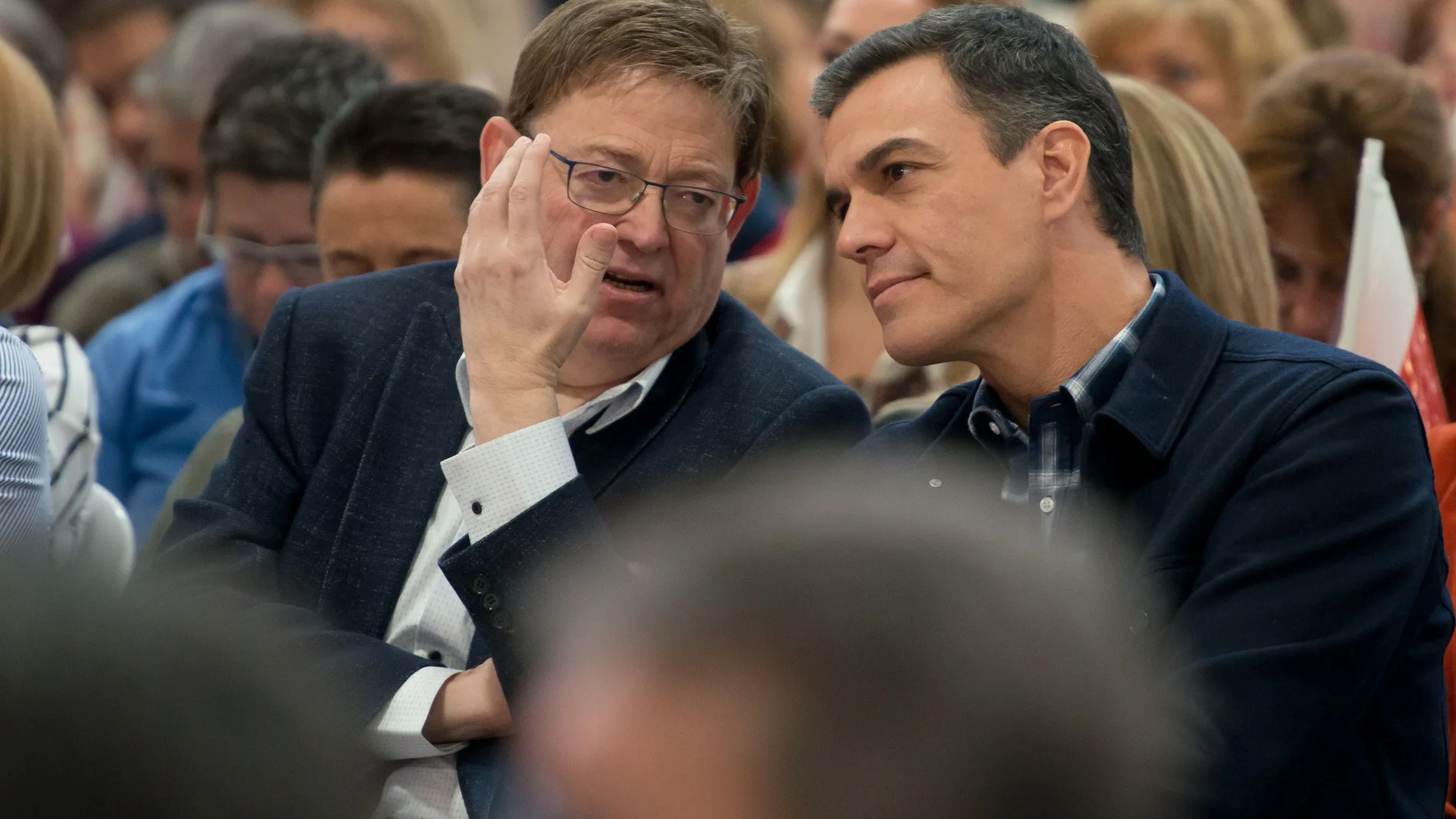 El presidente de la Generalitat, Ximo Puig, junto al presidente del Gobierno, Pedro Sánchez, en un acto en Valencia