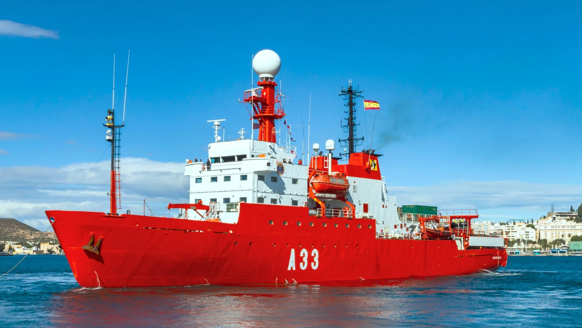 Imagen del buque Hespérides en Argentina