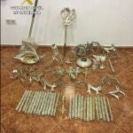 Piezas de orfebrería robadas por tres hombres en la Hermandad de la Virgen del Rocío de Mairena del Aljarafe