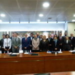 Los líderes parlamentarios en la Asamblea Regional, junto al presidente de la Cámara, Alberto Castillo (c)
