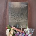 Monolito en el que se instaló la placa conmemorativa