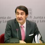 El consejero de Fomento y Medio Ambiente, Juan Carlos Suárez-Quiñones