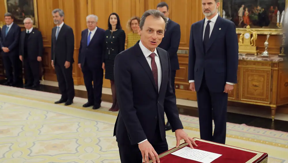Acto de jura del cargo de los ministros del Gobierno de coalición del PSOE y Unidas Podemos ante el Rey Felipe VI