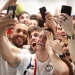 Los jugadores del Unionistas de Salamanca celebran que se enfrentarán al Real Madrid en los dieciseisavos de final de la Copa del Rey