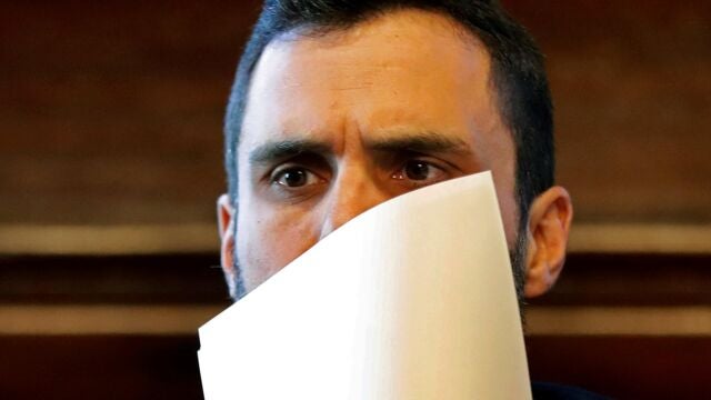 GRAFCAT9742. BARCELONA, 14/01/2020.- El presidente del Parlament, Roger Torrent, al inicio de la reunión de la Mesa de Portavoces celebrada tras la reunión de la Mesa del Parlament, que ha ratificado a Quim Torra como presidente de la Generalitat. EFE/Toni Albir