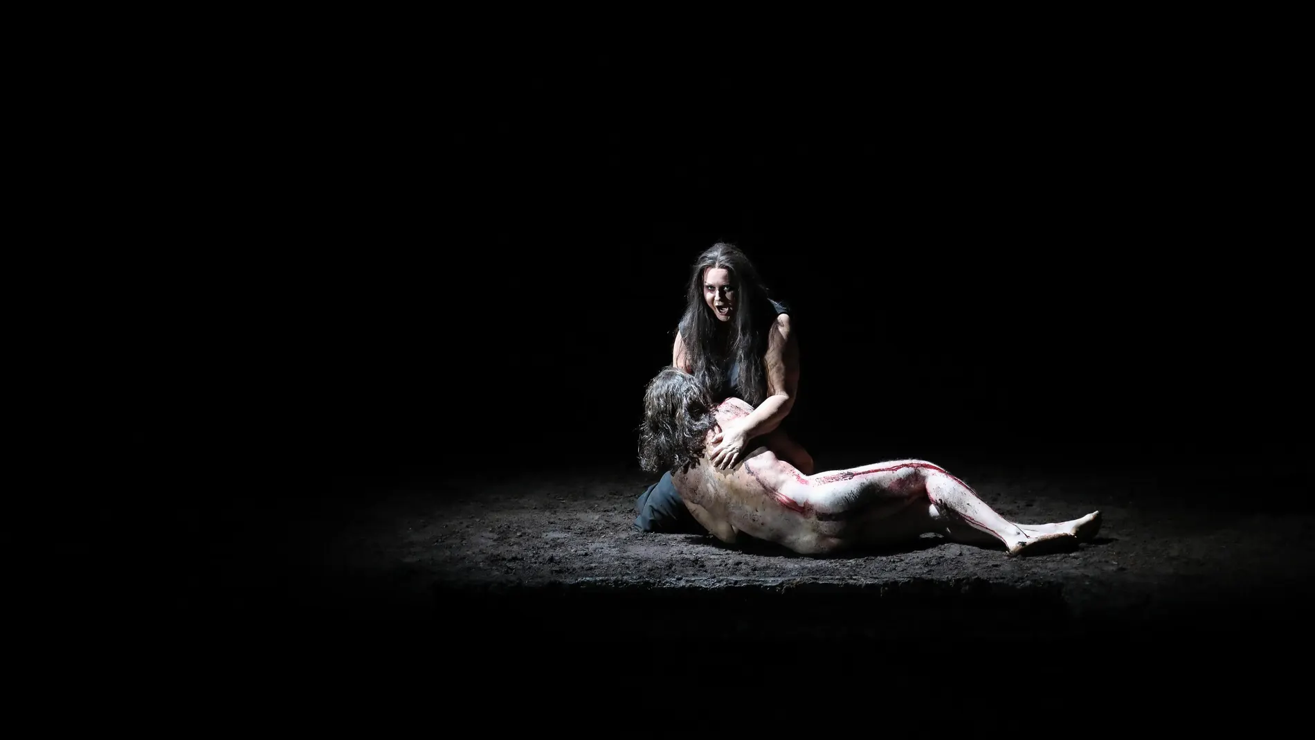 El Palau de les Arts de Valencia estrena "Elektra" de Strauss en un versión de shock