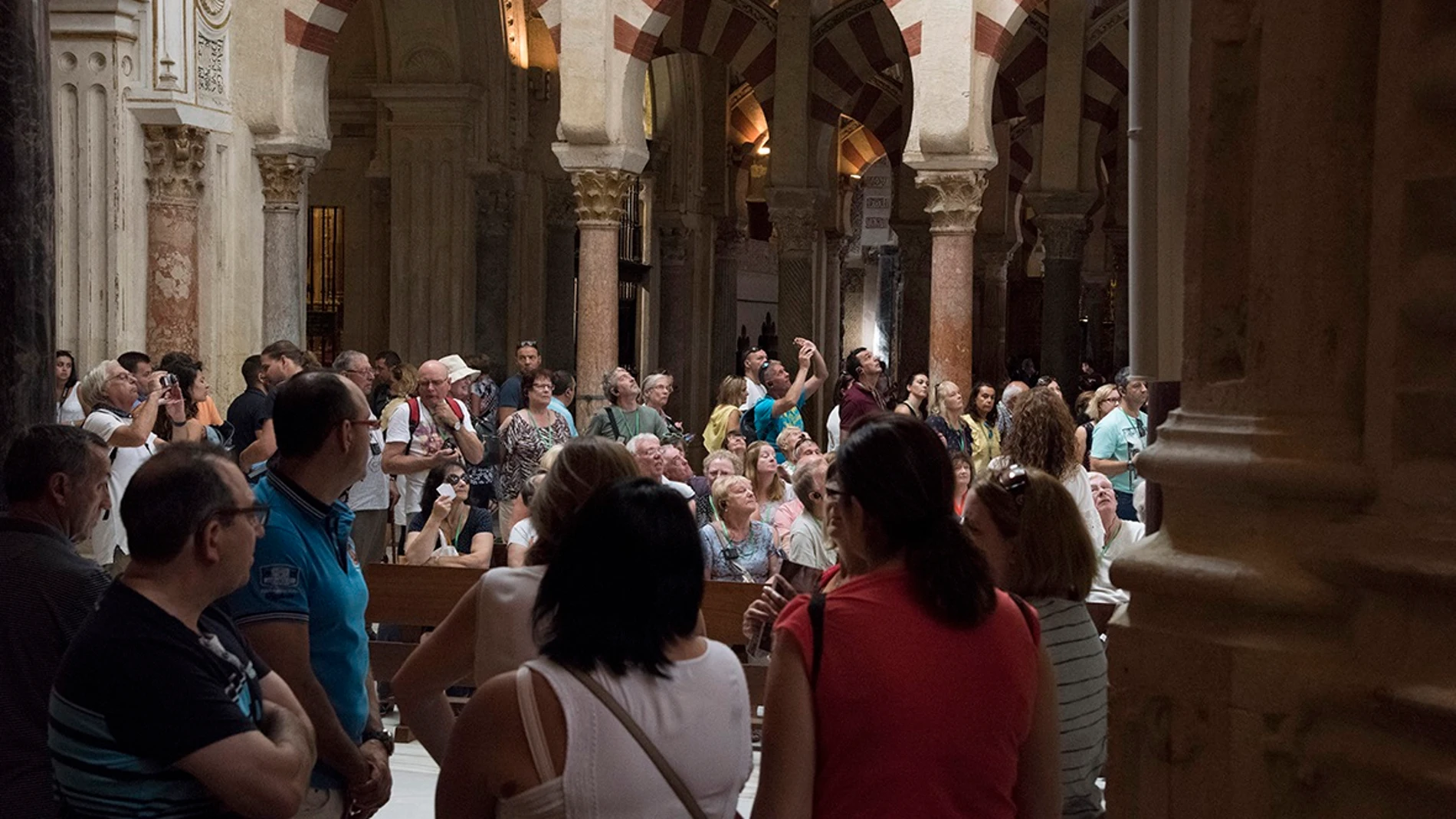 Córdoba.- Turismo.- El Cabildo destaca que la Mezquita-Catedral superó los dos millones de visitas en 2019