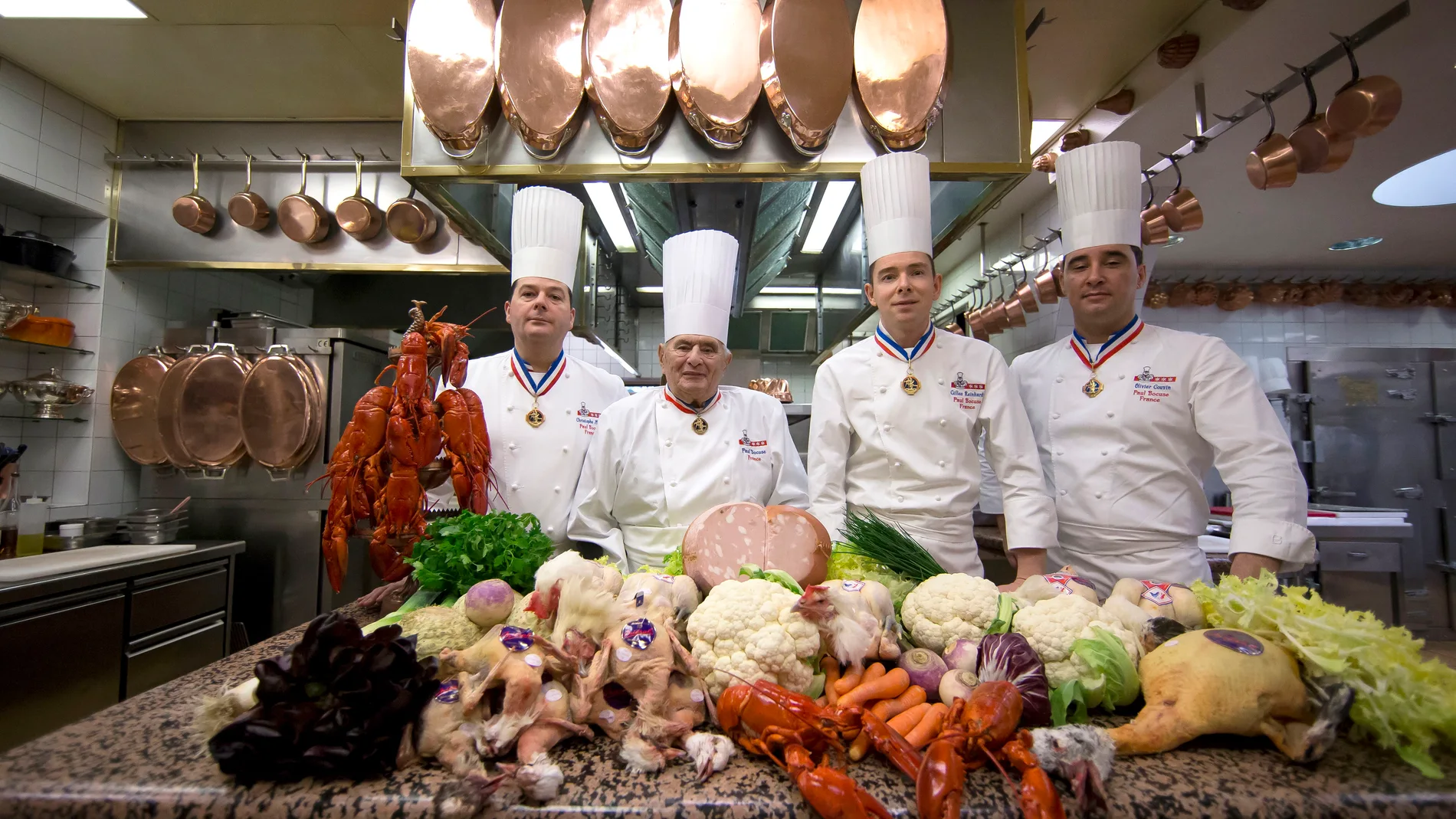 Paul Bocuse's restaurant loses its third Michelin star