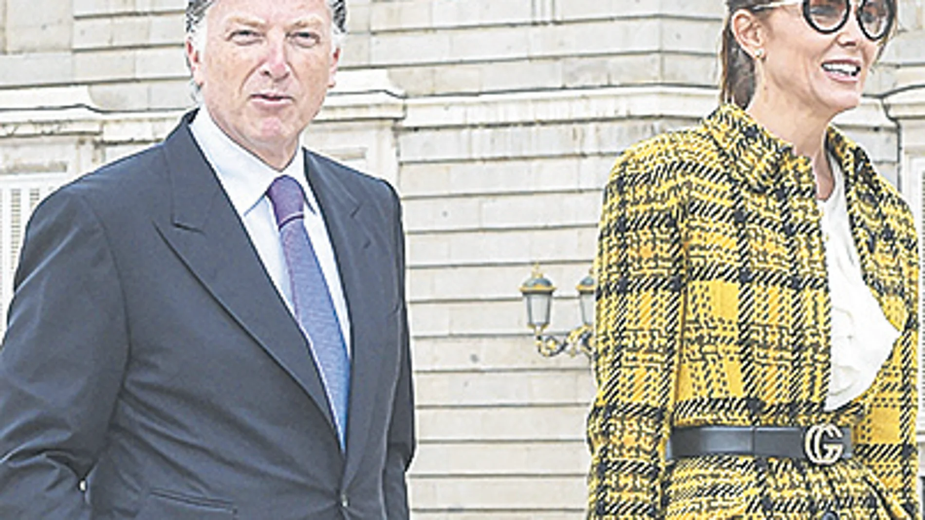 Mar Flores y ElÌas Sacal