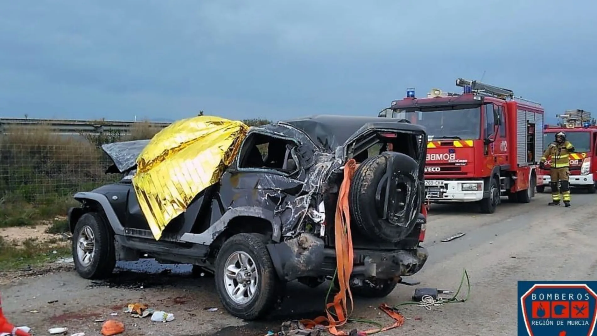 Estado del coche en el que quedó atrapado el joven fallecido