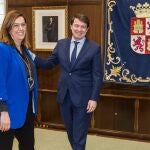 El presidente de la Junta de Castilla y León, Alfonso Fernández Mañueco, se reúne con la presidenta de la FRMP de Castilla y León, Ángeles Armisén