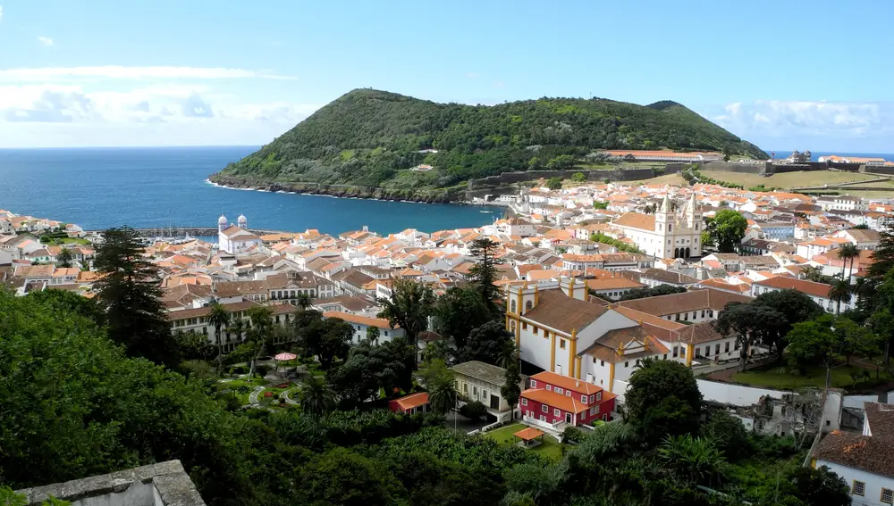 Azores, una Islandia de bolsillo y más barata