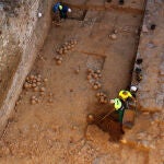 Hallado un antiguo arsenal del siglo XV durante las obras de rehabilitación del Castillo Viejo de Ponferrada