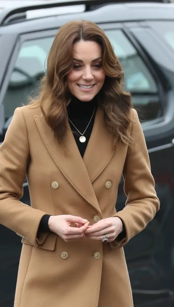 22/01/2020. Cardiff, United Kingdom: The Duchess of Cambridge arriving at the Ely and Careau Children's Centre in Cardiff, Wales, United Kingdom, during her 24 hour tour of the UK to launch a survey on early childhood. (Stephen Lock / i-Images / Contacto)22/01/2020 ONLY FOR USE IN SPAIN