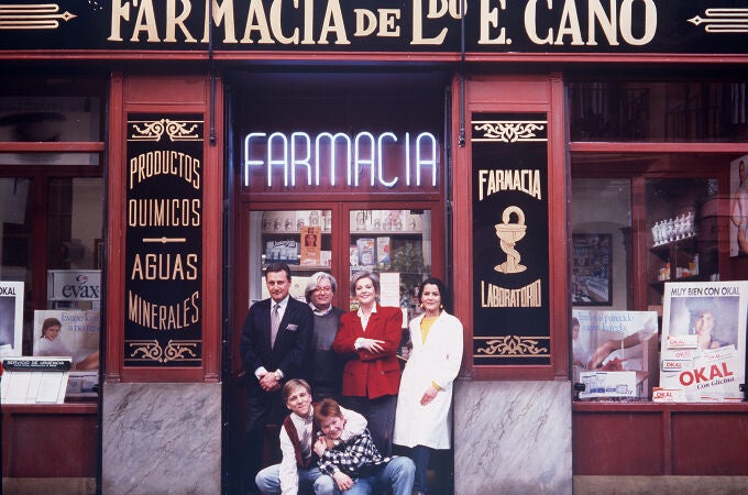 «Farmacia de guardia» fue la primera gran marca de ficción de Atresmedia. Nació en 1991 y marcó un antes y un después en la industria televisiva española