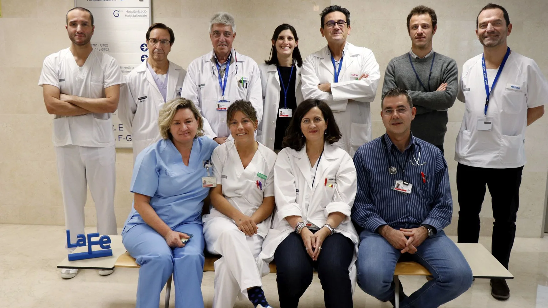 Equipo responsable liderado por el jefe de Servicio de Hematología y Hemoterapia del Hospital La Fe, Guillermo Sanz