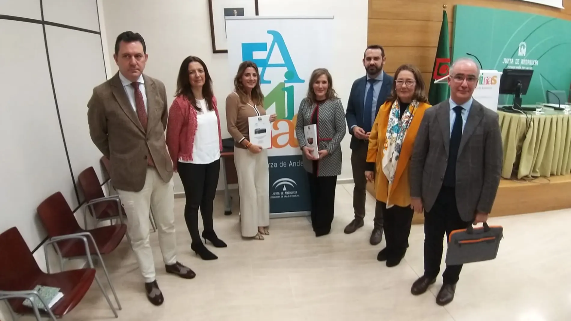 Imagen previa a la presentación del informe