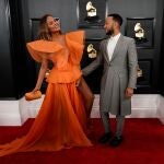 Los mejores looks de la alfombra roja de los Grammy 2020.